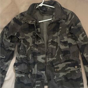 Love Tree Women’s Camouflage Field Jacket